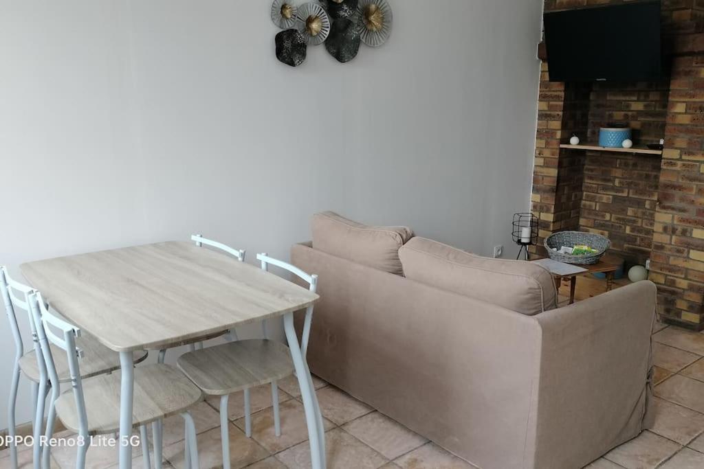 Maison De Village Cosy Saint-Eustache-la-Foret Ngoại thất bức ảnh